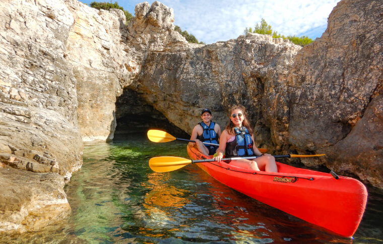 Pula, Croatia Cliffs & Cave Kayaking | Pula Outdoor