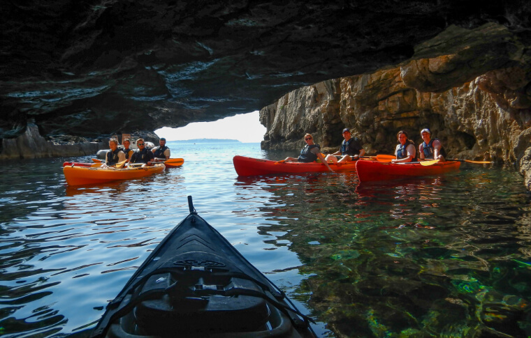 Pula, Croatia Cliffs & Cave Kayaking | Pula Outdoor